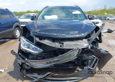 2017 Hyundai Santa Fe Se z USA, uszkodzony, nr VIN KM8SNDHF8HU254372